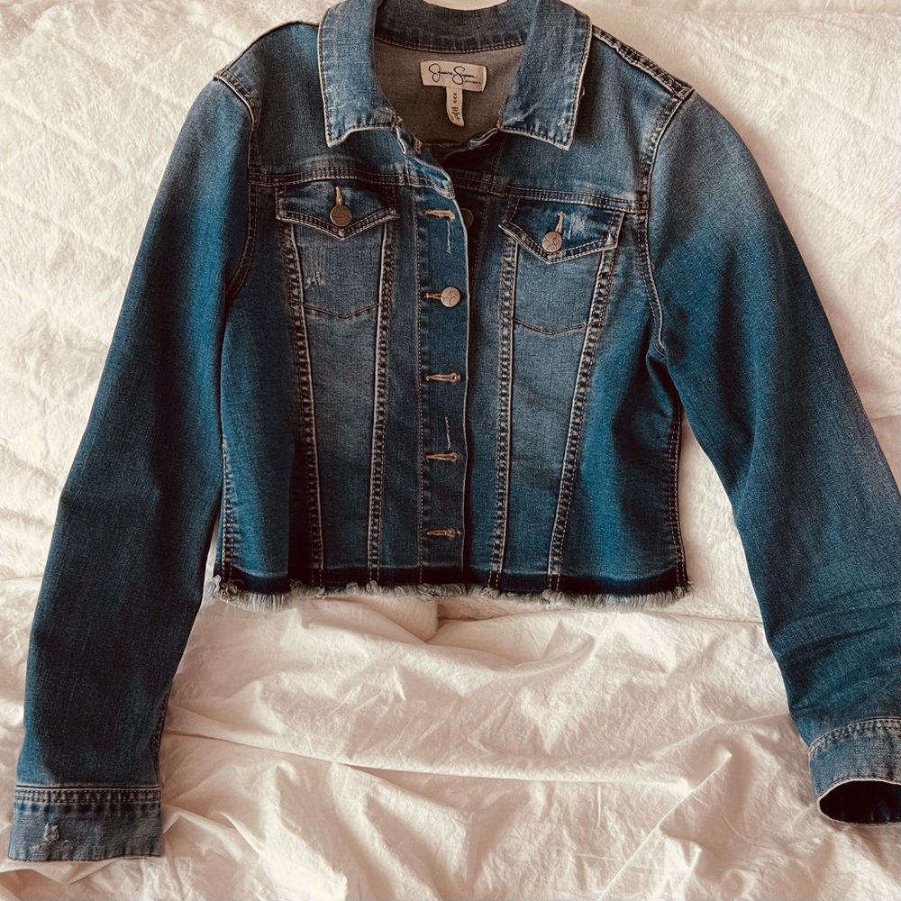 Maternity denim trucker cropped jacket